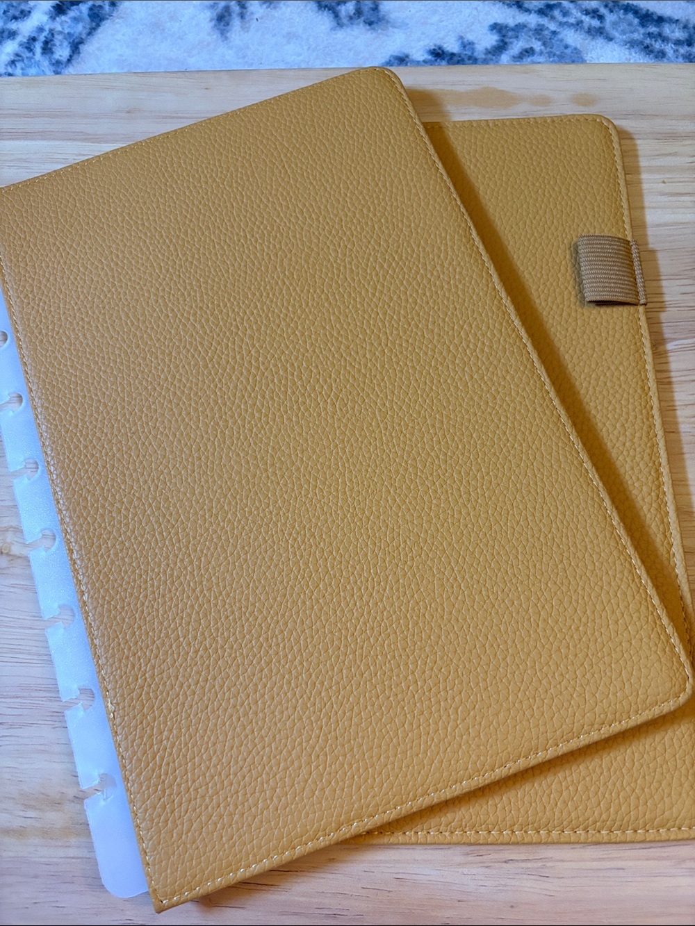 Jane’s Agenda Snap in Cover Saffron Yellow - Jr Discbound